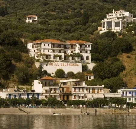 Selenunda Hotel de apartamente Loutraki (Skopelos)