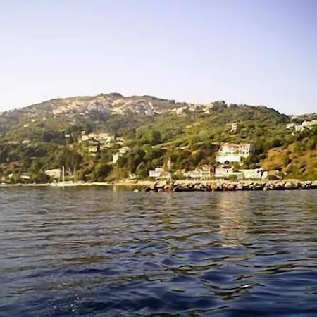Selenunda 4* Loutraki (Skopelos)