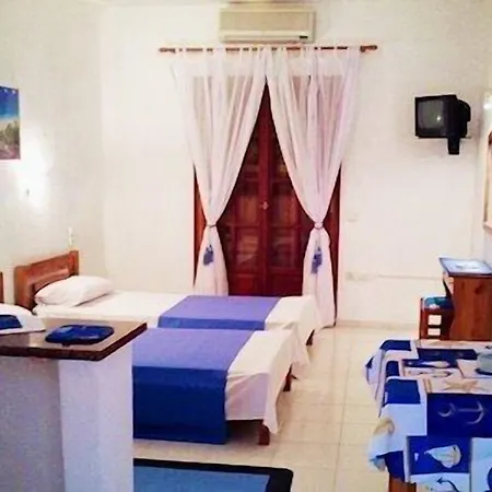 Selenunda מלון דירות לוטראקי