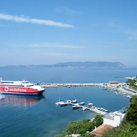 מלון דירות Selenunda 4*