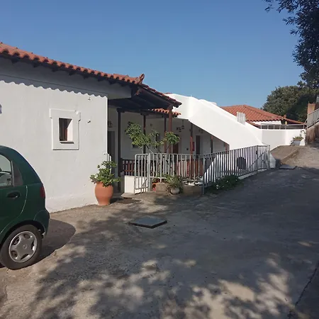 Selenunda Aparthotel 4*