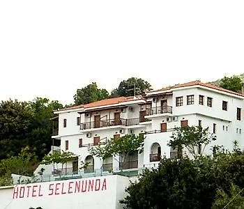 Selenunda Loutraki (Skopelos)